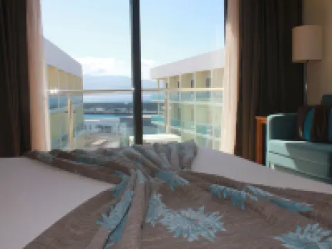 卡拉維拉斯酒店 馬達萊納酒店