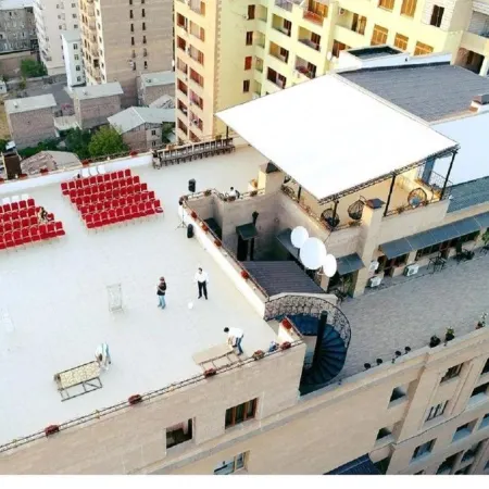 14 Floor Hotel