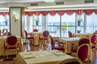 Hotel Palace - breakfast