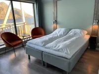 Værlandet Havhotell Hotels in Askvoll Municipality