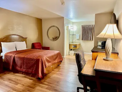 Franciscan Inn Motel فنادق في Vista