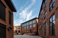 The Foundry Hotel Asheville, Curio Collection by Hilton