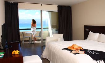 Mahogany Hotel Residence & Spa