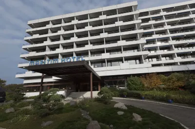 Maritim Hotel Bellevue Kiel Hotels in der Nähe von Sternwarte der FH Kiel