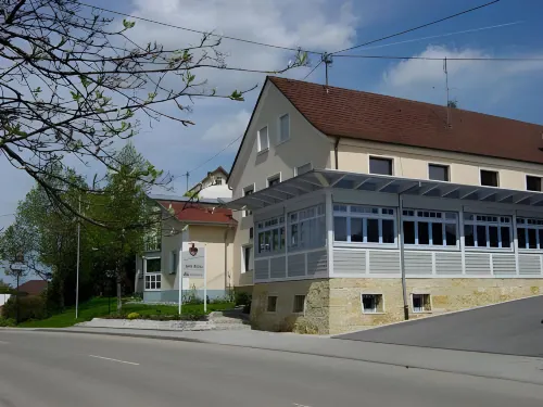 Stempfle's Landgasthaus Zum Kreuz - parking