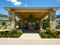 Days Inn by Wyndham Pentwater Hotels in Golden Township