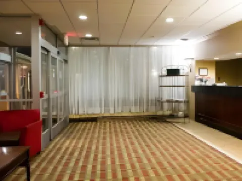 Days Inn & Suites by Wyndham York Hotels in Manchester Township