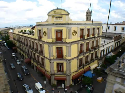 Hotel Frances