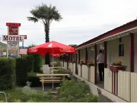 Sage Hills Motel Hotels in Cache Creek