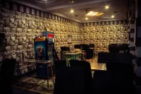 Hotel Anand Palace - Pet friendly