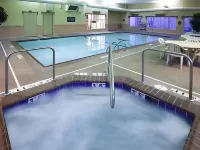 Holiday Inn Express TOLEDO-OREGON by IHG - Hot Tub