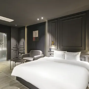 Gwangyang Brown Dot Gwangyang Jungma Отели в г. Кванъян