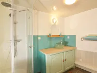 Clementine - Private Studio 50m from Centre Ville ロリのホテル
