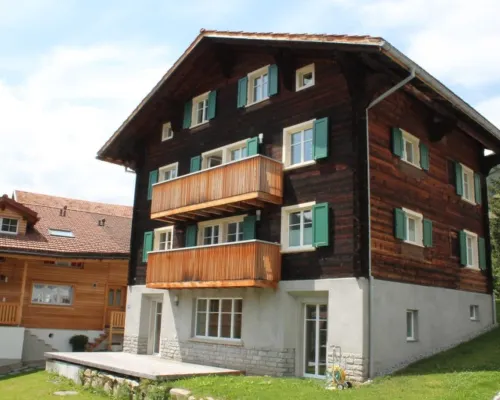 Ferienwohnung Huber Hôtels à : Tujetsch