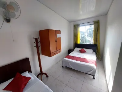 Hotel Liderato Hotels in 