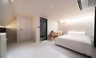 Yeongdeungpo Hotel Home