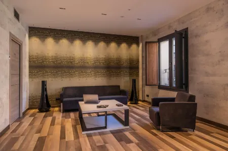 Hotel Neru Con Encanto Отели рядом с достопримечательностью «Леонский собор»