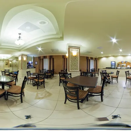 Holiday Inn Express & Suites ALBUQUERQUE MIDTOWN by IHG