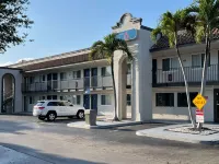 Motel 6 Riviera Beach, FL Hotels in Riviera Beach