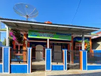 Anaqi Homestay Mitra RedDoorz Hotel dekat ALUN ALUN SELATAN