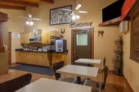 Super 8 by Wyndham Dodge City - Frühstück