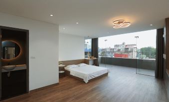 BH Riverside Hotel