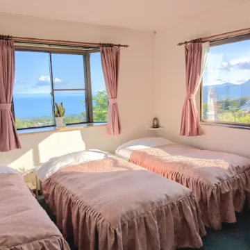 Umi GA Mieru Yado Sanpomichi