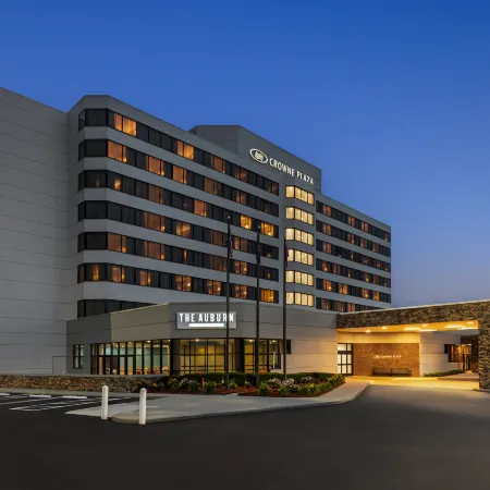 Crowne Plaza AUBURN HILLS by IHG