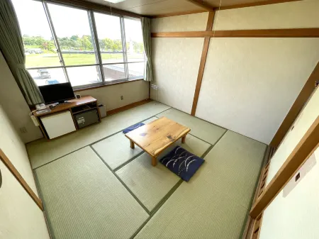 Tsukigata Onsen Hotel Отели в г. Ивамидзава