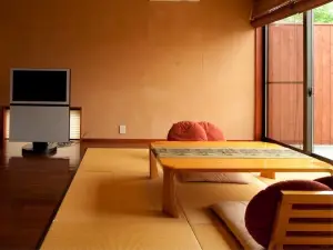 Yufunoi Yuhri
