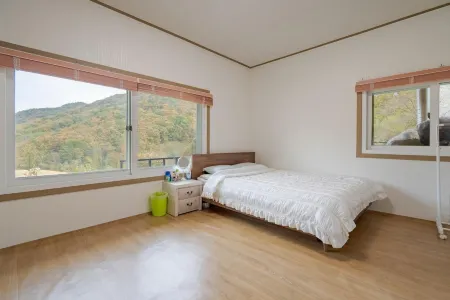 Cheoli and Miae Отели в г. Йонджу