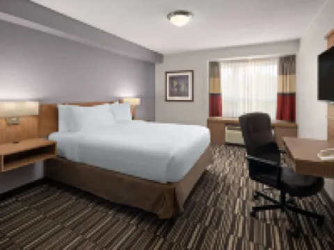 Microtel Inn & Suites by Wyndham Kirkland Lake Hotels in Timiskaming District