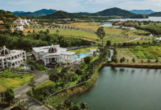 Grand Lord Hotel & Residence Hoteles en Huai Yai