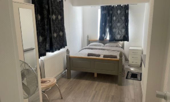 7. 라할 에지웨어..