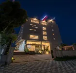 Hotel Kana Hotels near Shiva Temple