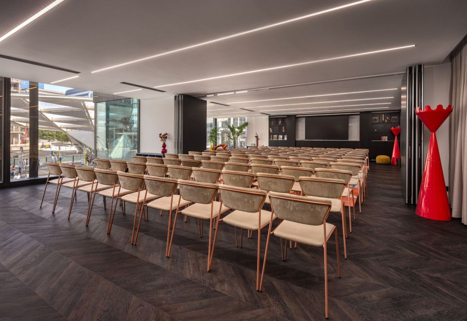 4. 오토그래프 컬렉..