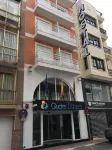 Hotel Quatre Llunes