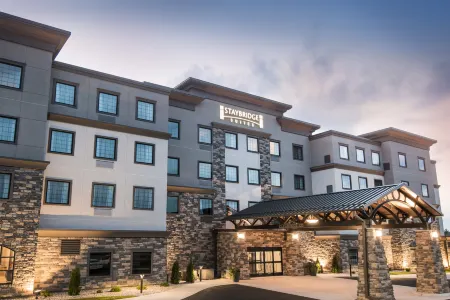 Staybridge Suites Wisconsin Dells - Lake Delton Отели в г. Барабу