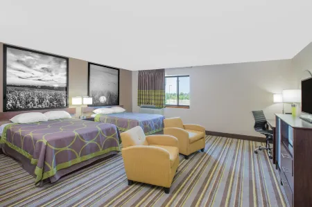 Super 8 by Wyndham Hastings Отели в г. Adams County