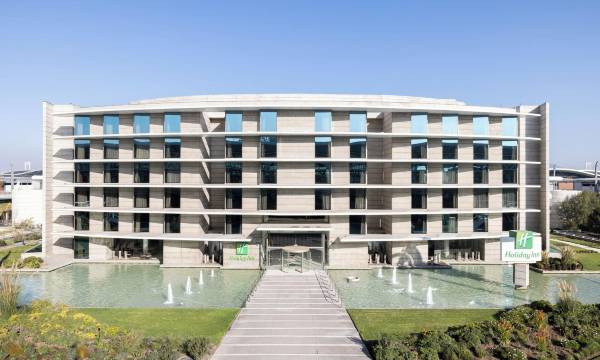 Holiday Inn Santiago - Airport Terminal by IHG