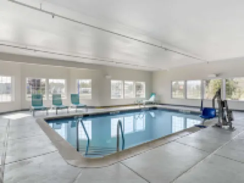 Comfort Inn & Suites Harrisburg-Hershey North Hoteles en Skyline View