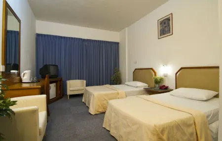 Hotel Supreme