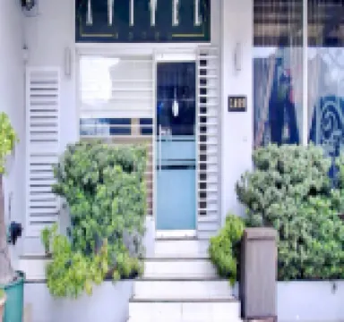 聯排別墅 OAK Metro Manila 近奧斯梅納高速公路 PNR 帕賽 鄰近PNR Pasay Road Station的酒店