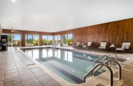 Best Western Plus Mont-Laurier Hotels in Antoine-Labelle Regional County Municipality