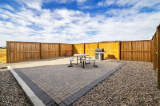 Quality Inn & Suites Các khách sạn ở 