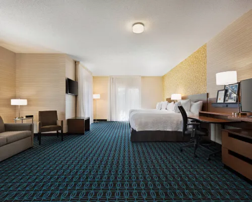 Fairfield Inn & Suites Charlottesville Downtown/University Area Hotels in Charlottesville