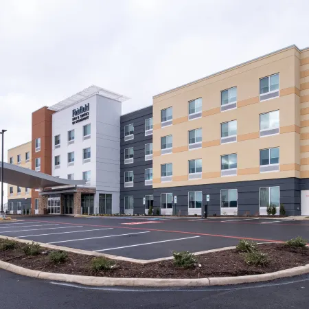 Fairfield Inn & Suites Staunton