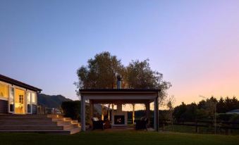Blackwood Luxury Hideaway