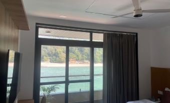 Maayaa Inn by Ganges