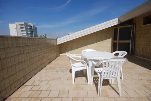 Cozy flat with garage parking in Lignano